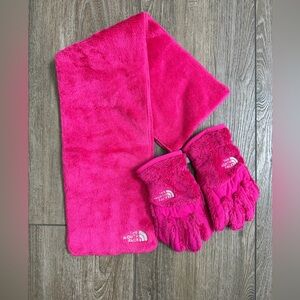 The North Face Kids Denali Razzle Pink Scarf and Gloves Set - Gloves Size Small
